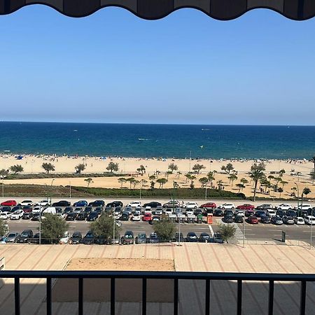 Vistas Frontales Al Mar Lejlighed Empuriabrava Eksteriør billede
