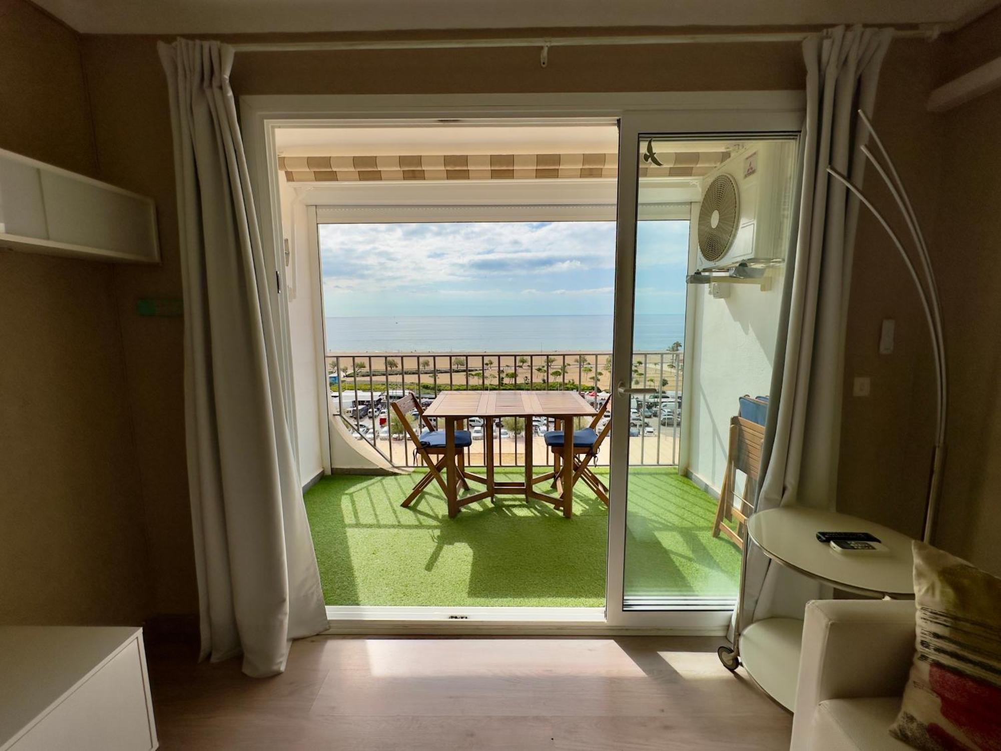 Vistas Frontales Al Mar Lejlighed Empuriabrava Eksteriør billede